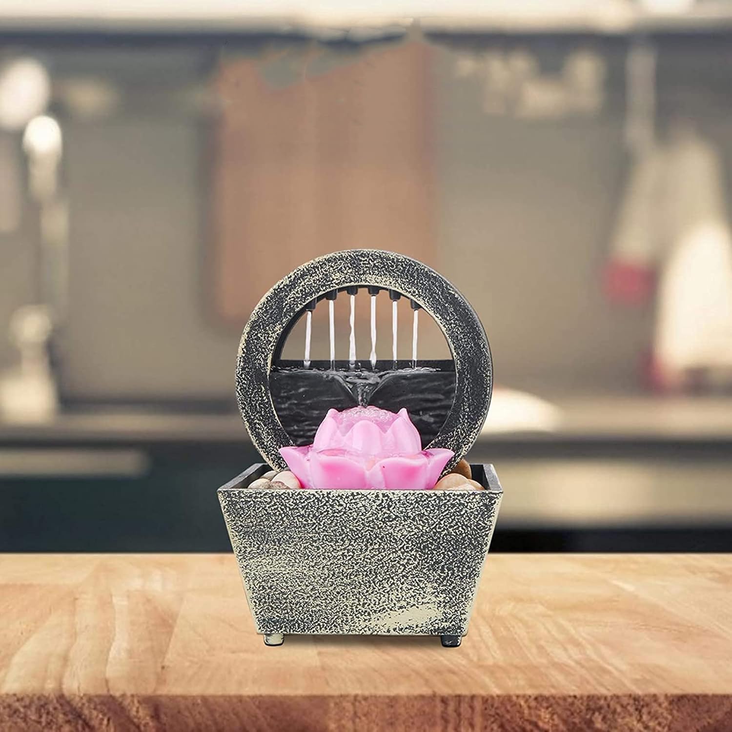 Gwmwon USB Mini Tabletop Fountain with Pink LED Lotus Light